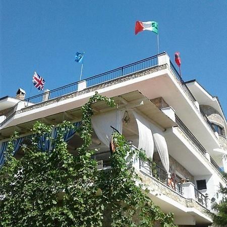 Hotel Villa Stone Dream Bar Restaurant Udenisht Екстер'єр фото