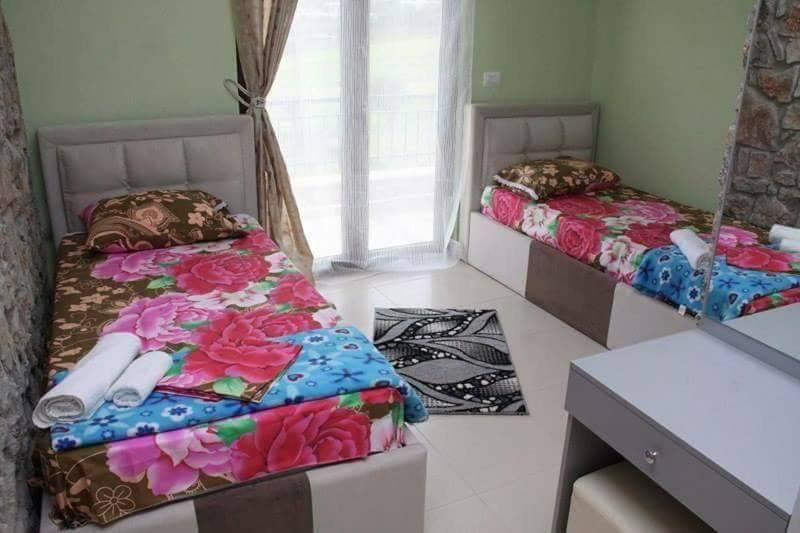 Hotel Villa Stone Dream Bar Restaurant Udenisht Екстер'єр фото