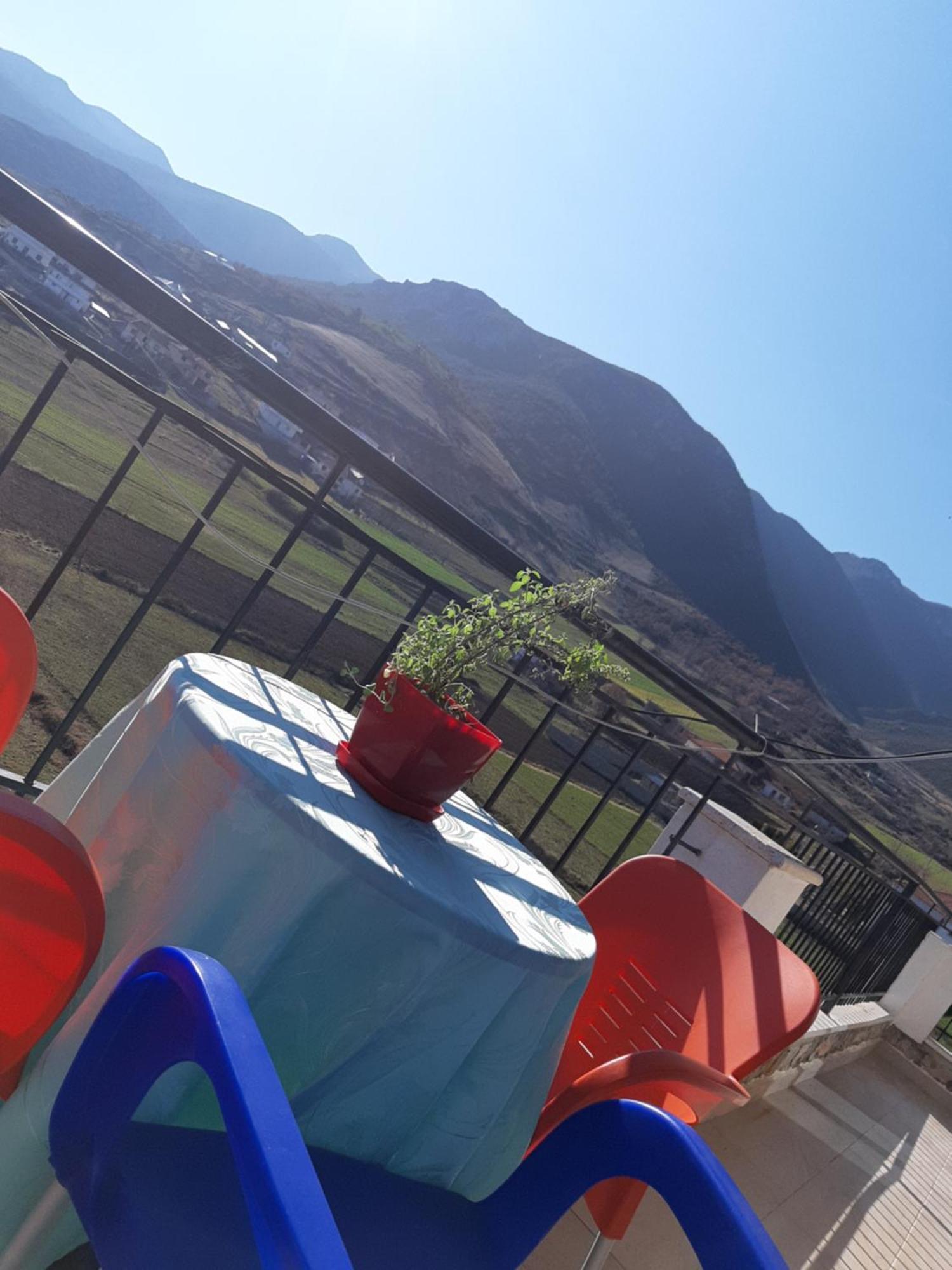 Hotel Villa Stone Dream Bar Restaurant Udenisht Екстер'єр фото