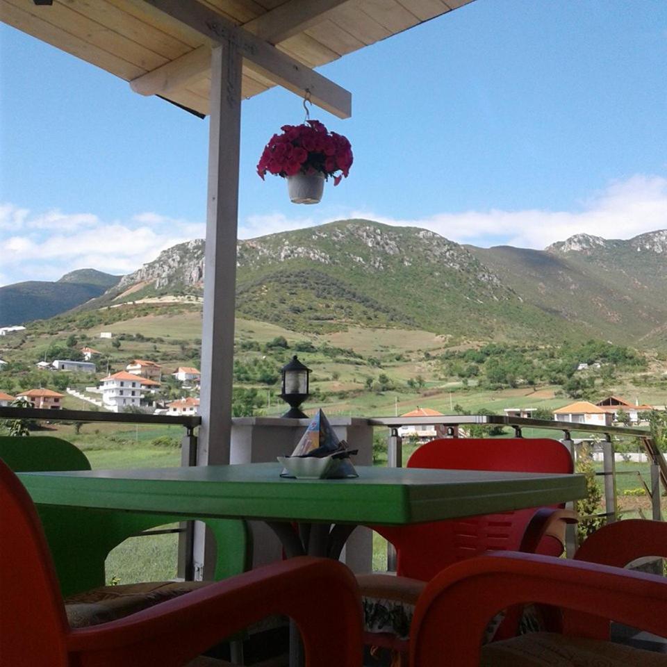 Hotel Villa Stone Dream Bar Restaurant Udenisht Екстер'єр фото